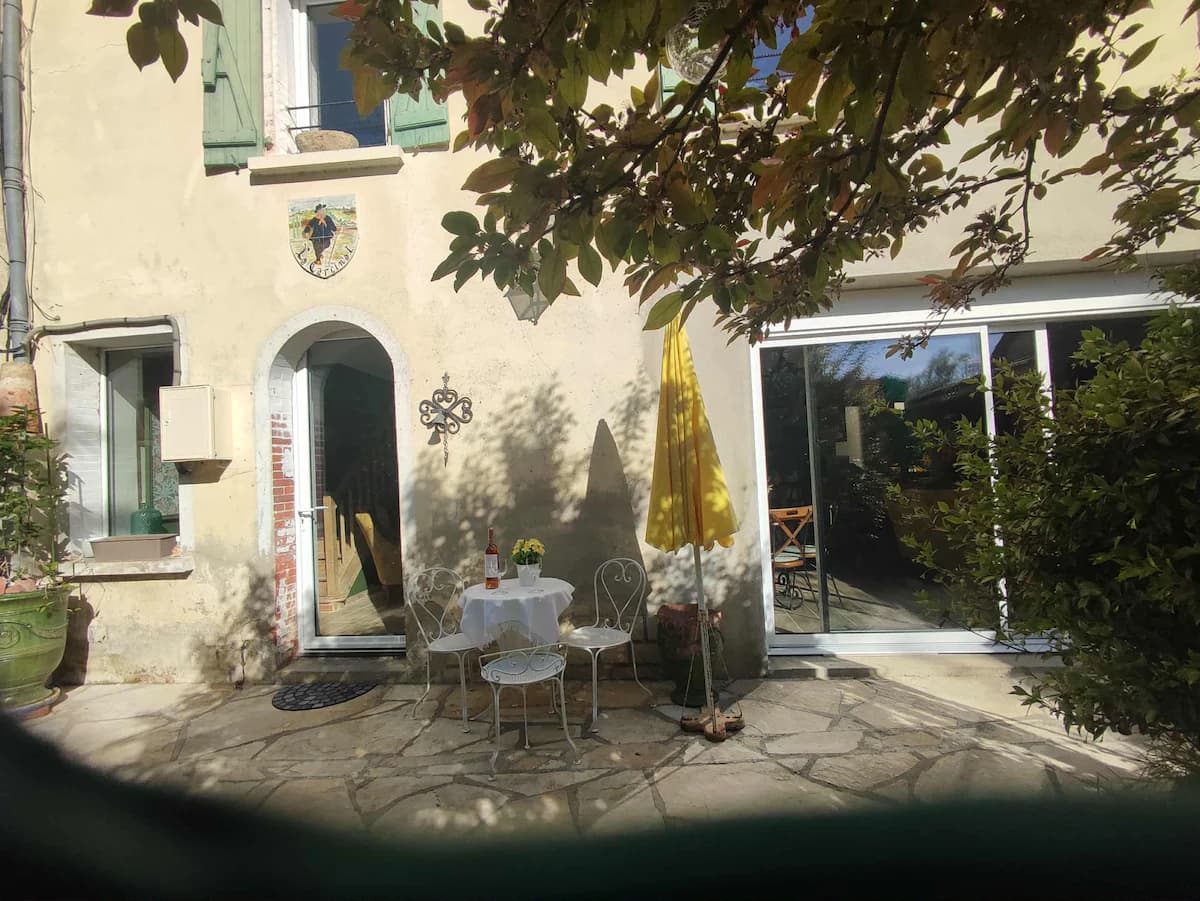 Chez Carole, le jardin secret au coeur du village in Vazerac, photo 9