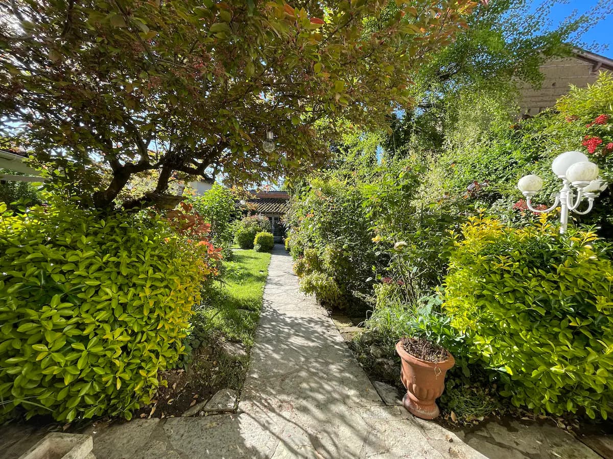 Chez Carole, le jardin secret au coeur du village in Vazerac, photo 6